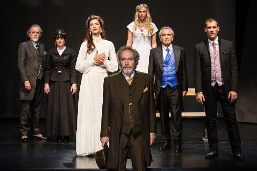 Add Image Description