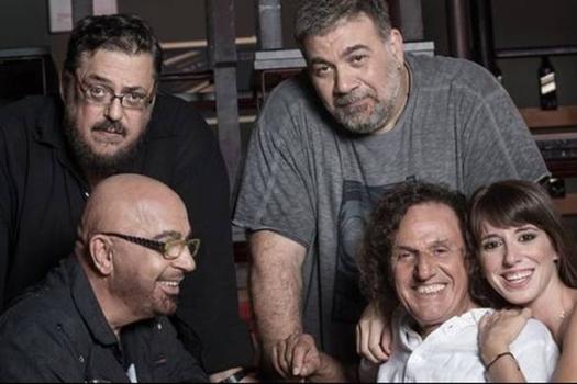 Add Image Description