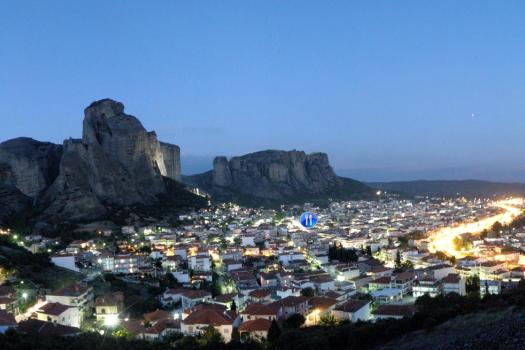 Add Image Description