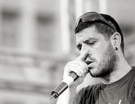 Add Image Description