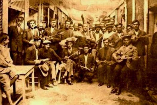 Add Image Description