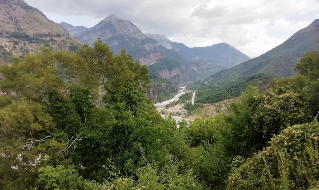 ΔΙΑΔΡΟΜΕΣ ΟΡΕΙΒΑΤΙΚΟΥ