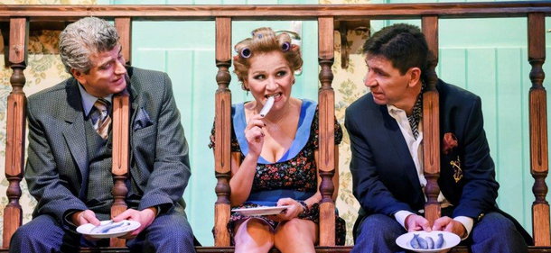 ΕΠΙΔΟΤΟΥΜΕΝΕΣ ΘΕΑΤΡΙΚΕΣ ΠΑΡΑΣΤΑΣΕΙΣ 2015-2016